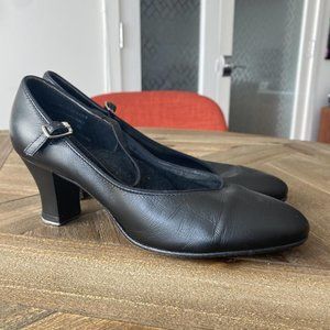 Capezio Character Tap Shoes